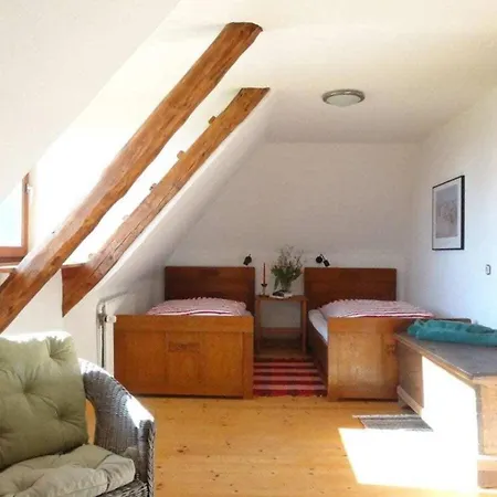 With 5 Bedrooms Feriehus Oldenswort